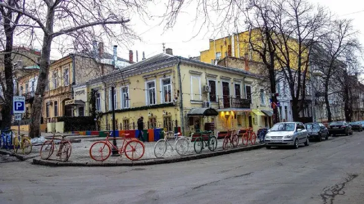 欧洲生活的代价：乌克兰人抱怨为德国办理文件合法化费用高昂