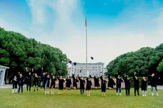 中国大专院校及中小学文凭、学位证书和成绩单的海牙认证、领事认证及海外认可