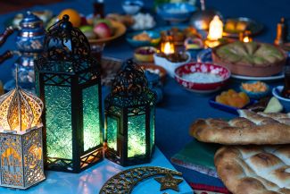 重要信息：斋月及节假日期间的工作时间调整